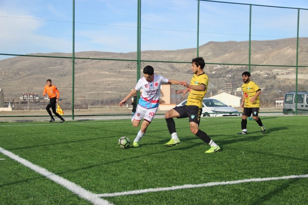 Kayseri 1.Amatör Küme B Grubunda son 3 haftaya girildi 