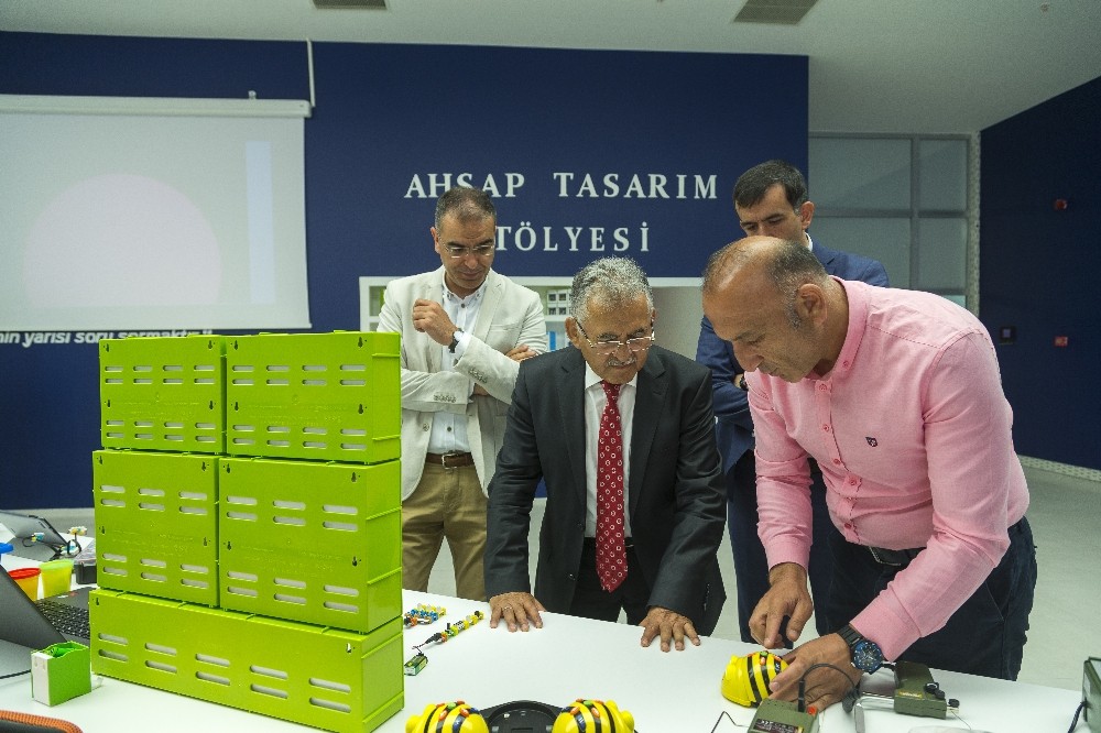 Kayseri Bilim Merkezi yeniden ziyaretçilerine açılıyor 
