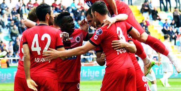 Gençlerbirliği Kayseri'de gol oldu yağdı!