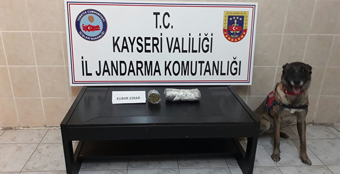 Kayseri İl Jandarma Komutanlığı'ndan uyuşturucu operasyonu