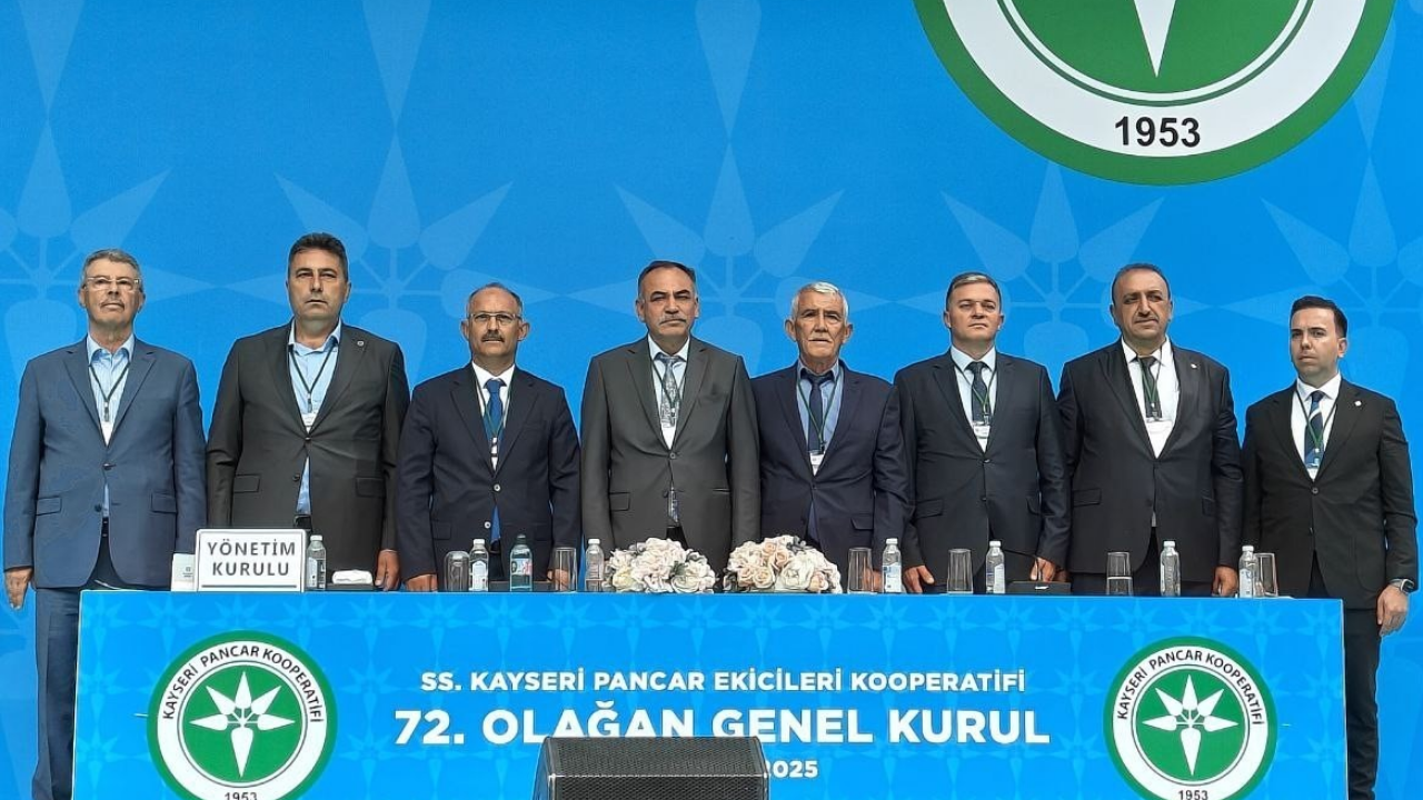 Kayseri Pancar Ekicileri Kooperatifi’nde Hüseyin Akay yeniden başkan seçildi