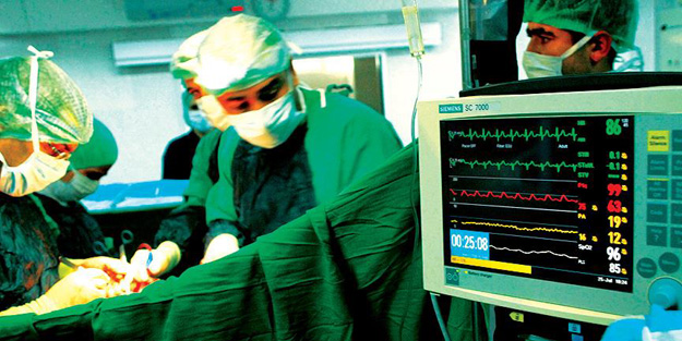 13 yaşındaki çocuğa koroner baypas ameliyatı