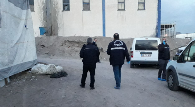 Kayseri'de 16 yıllık eşini öldürdükten sonra intihara teşebbüs etti