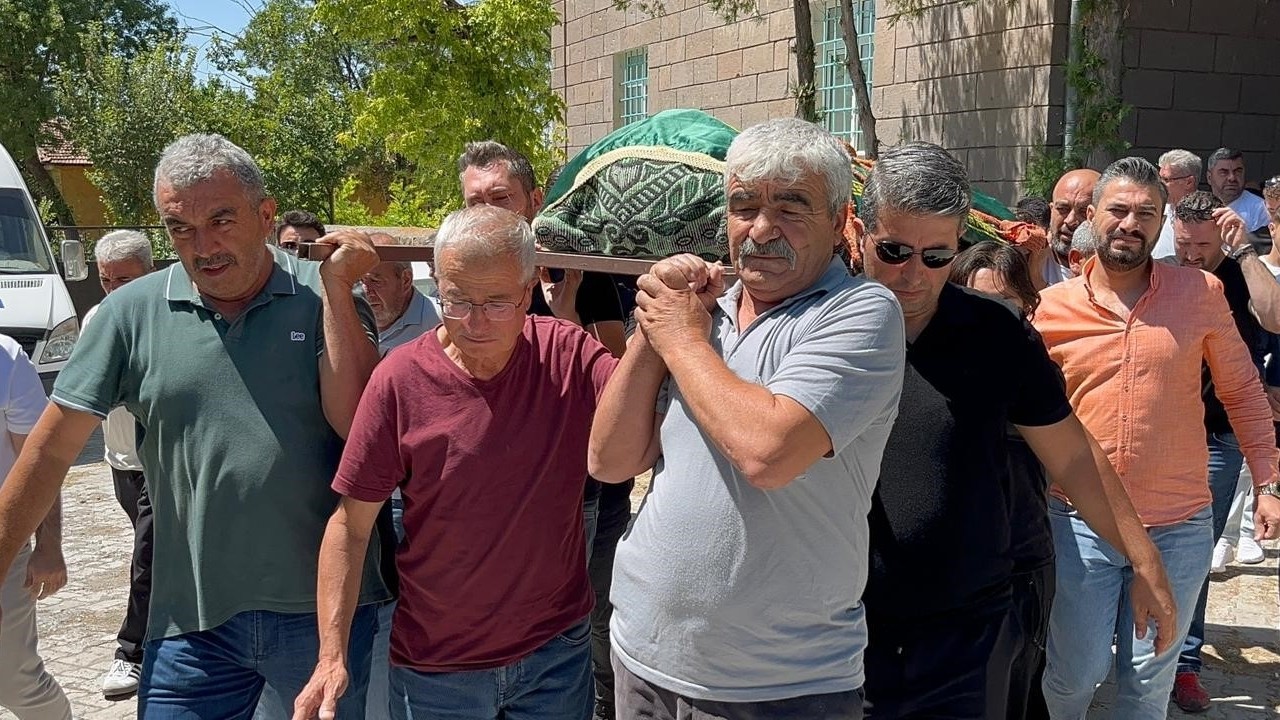 Kayseri’de Antrenör Mehmet Susamış’ın torunu trafik kazasında hayatını kaybetti