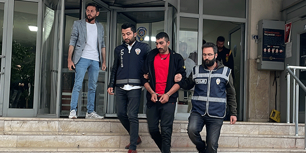 Kayseri'de aranan 11 firari enselendi