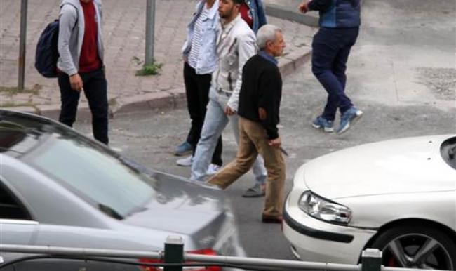 Kayseri’de bıçaklı saldırgan dehşet saçtı!