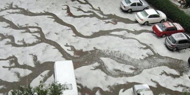  Kayseri’de cadde ve sokaklar beyaza büründü