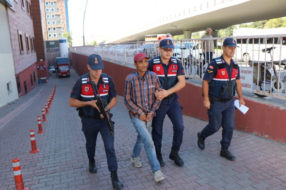 Kayseri’de DEAŞ operasyonu: 3 gözaltı 