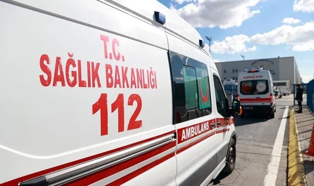 Kayseri'de erkek kuaföründe çıkan kavgada 1 kişi bıçakla yaralandı