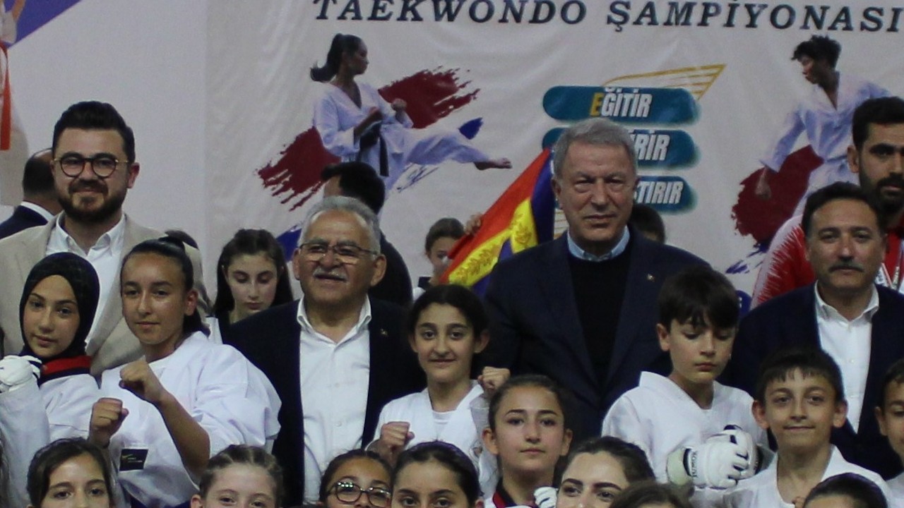Kayseri’de ERVA Spor Okulları Taekwondo Şampiyonası heyecanı