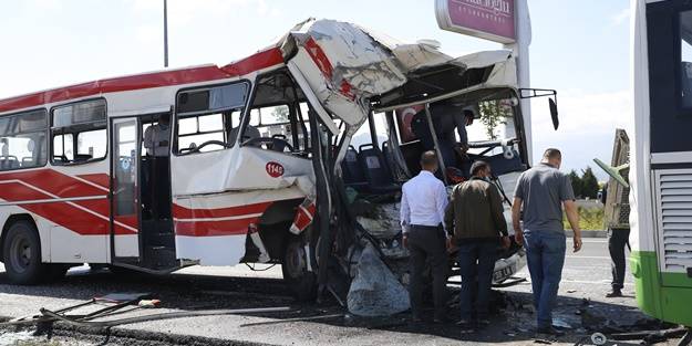 Kayseri'de feci kaza! Çok sayıda yaralı var