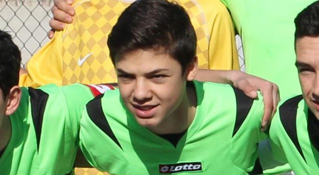 Kayseri’de genç futbolcu hayatını kaybetti