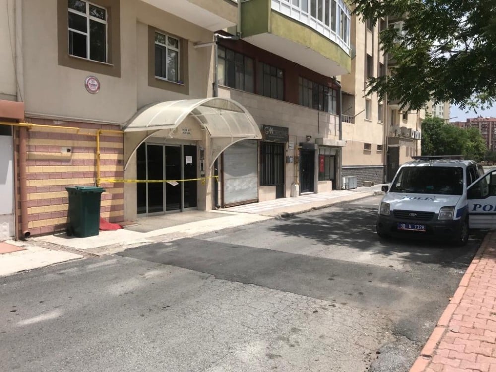 Kayseri’de iki apartman daha karantinaya alındı 