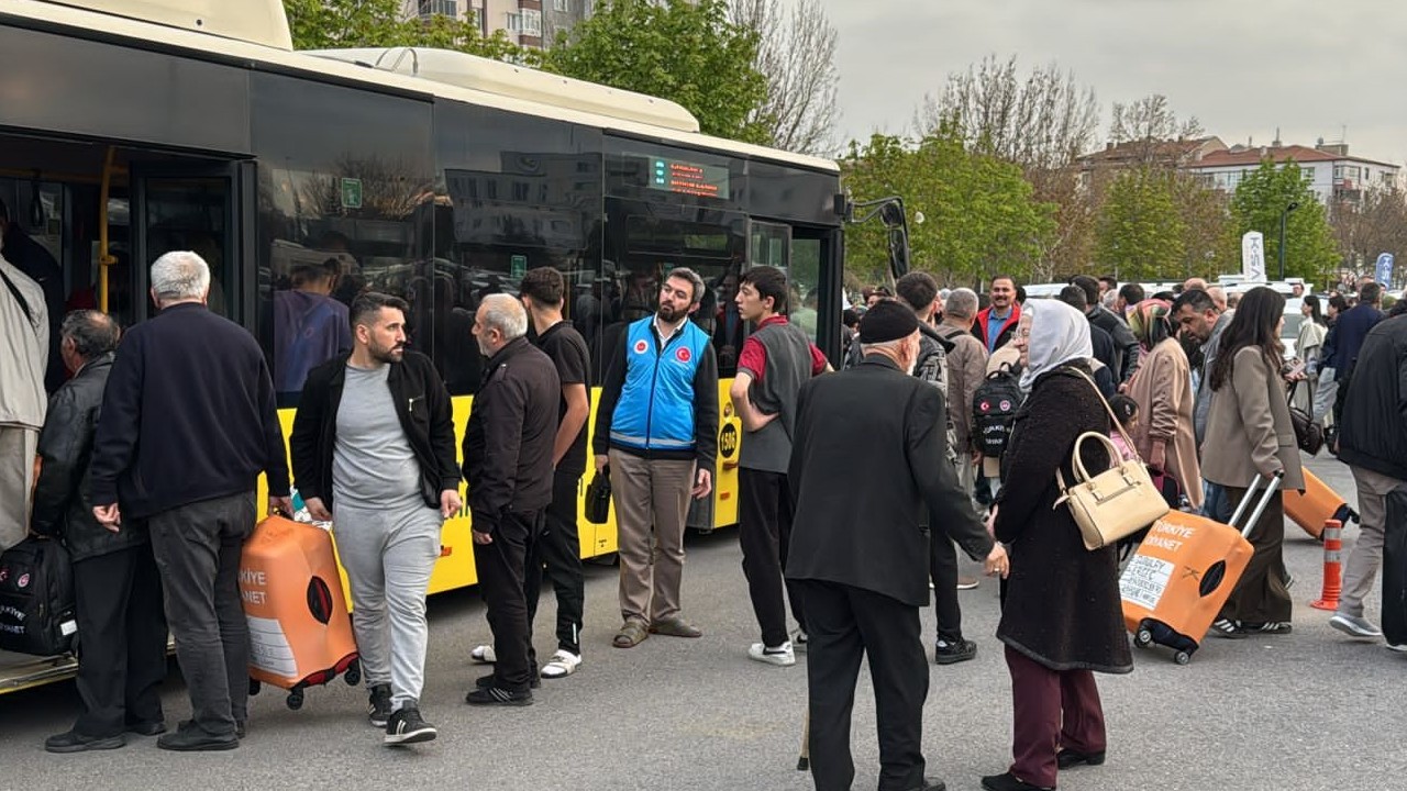 Kayseri’de ilk hac kafilesi dualarla uğurlandı