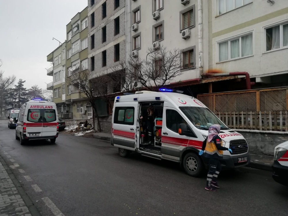 Kayseri’de karbonmonoksit gazından 8 kişi zehirlendi 