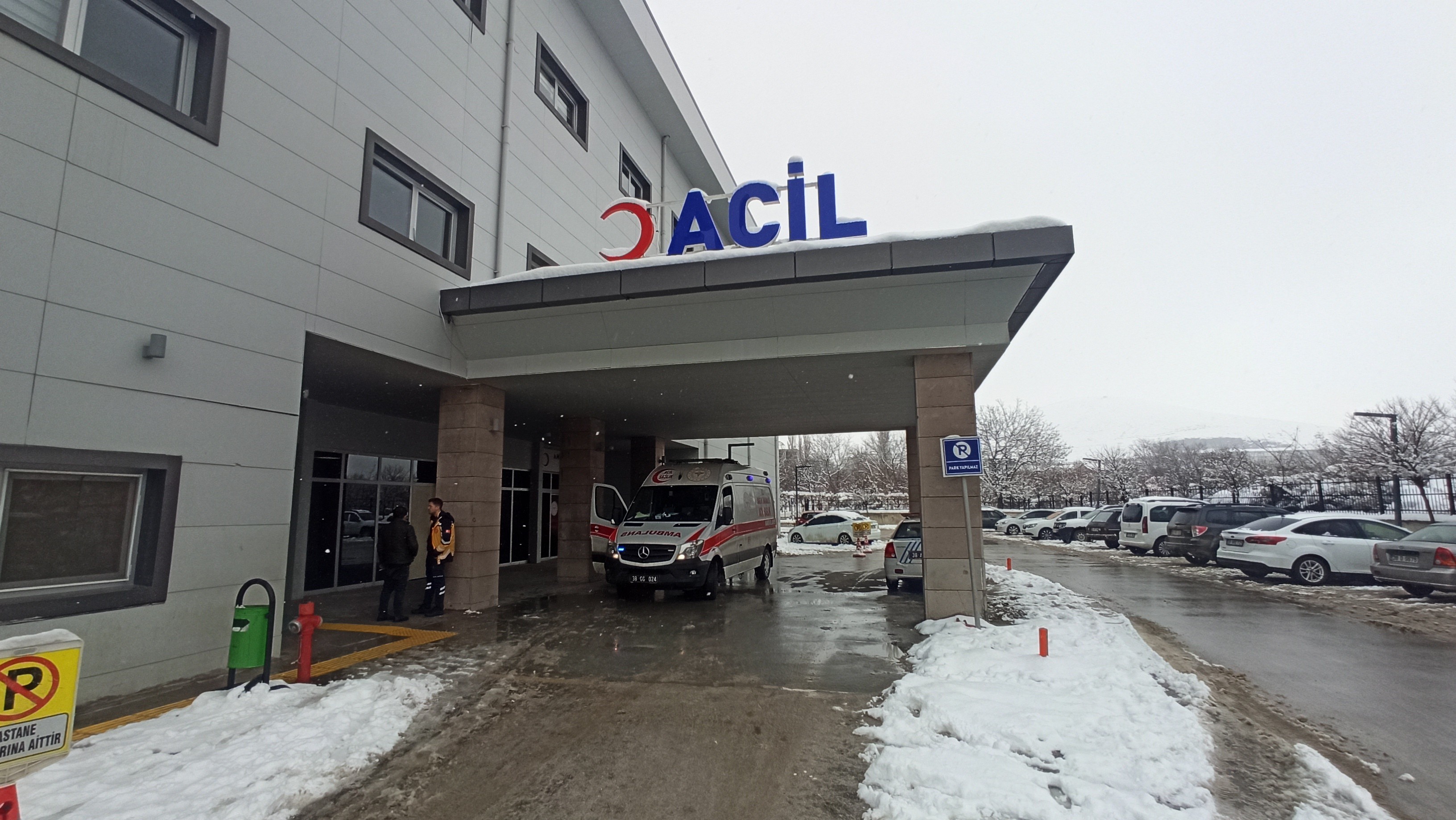 Kayseri’de komşu kavgasında kan aktı: Yaralılar var