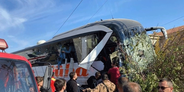 Kayseri'de korkunç kaza! Ölü ve yaralılar var...