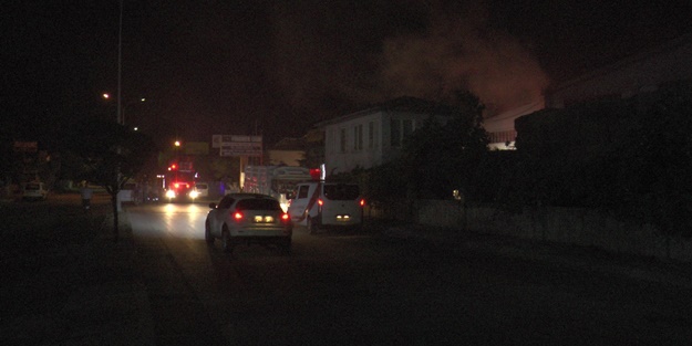 Kayseri’de korkutan fabrika yangını