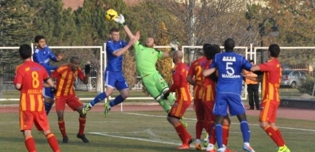 O ilde maçlar ertelendi