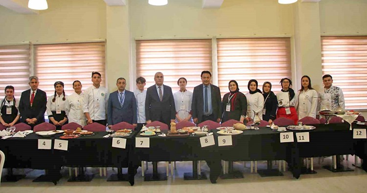 Kayseri’de MEB tarafından düzenlenen Gastronomi Festivali Yemek Yarışması’nda sonuç: Kayseri mutfağı birinci