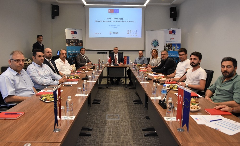 Kayseri’de mesleki yeterliliğe ilişkin farkındalık yaratıldı 