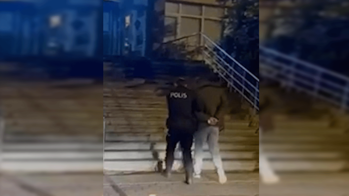 Kayseri’de şüpheyle durdurulan bir şahıs uyuşturucuyla yakalandı