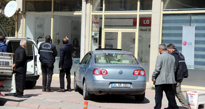 Kayseri'de tartıştıkları kişiyi otomobille ezdiler