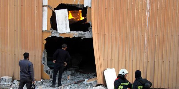 Kayseri'de, tekstil fabrikasının deposunda yangın