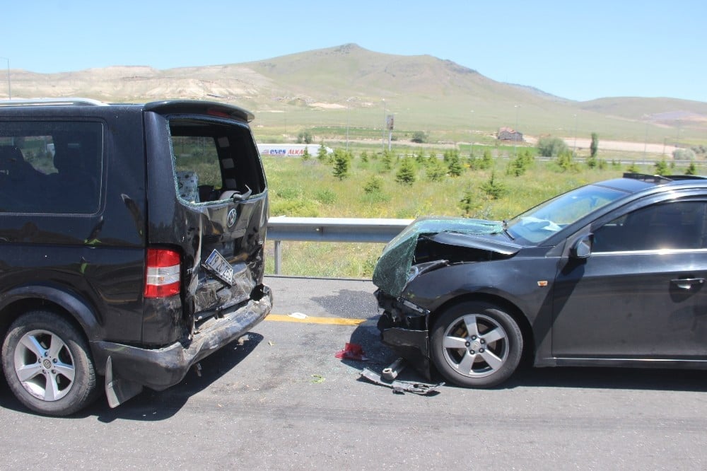 Kayseri’de zincirleme trafik kazası: 6 yaralı 