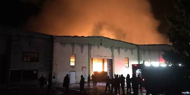 Kayseri'deki fabrika yangını söndürüldü