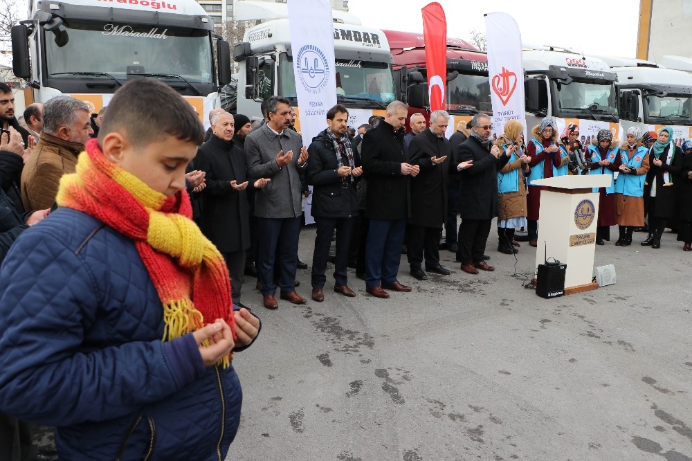 Kayseri’den İdlib’e 1 milyon 939 TL’lik yardım 