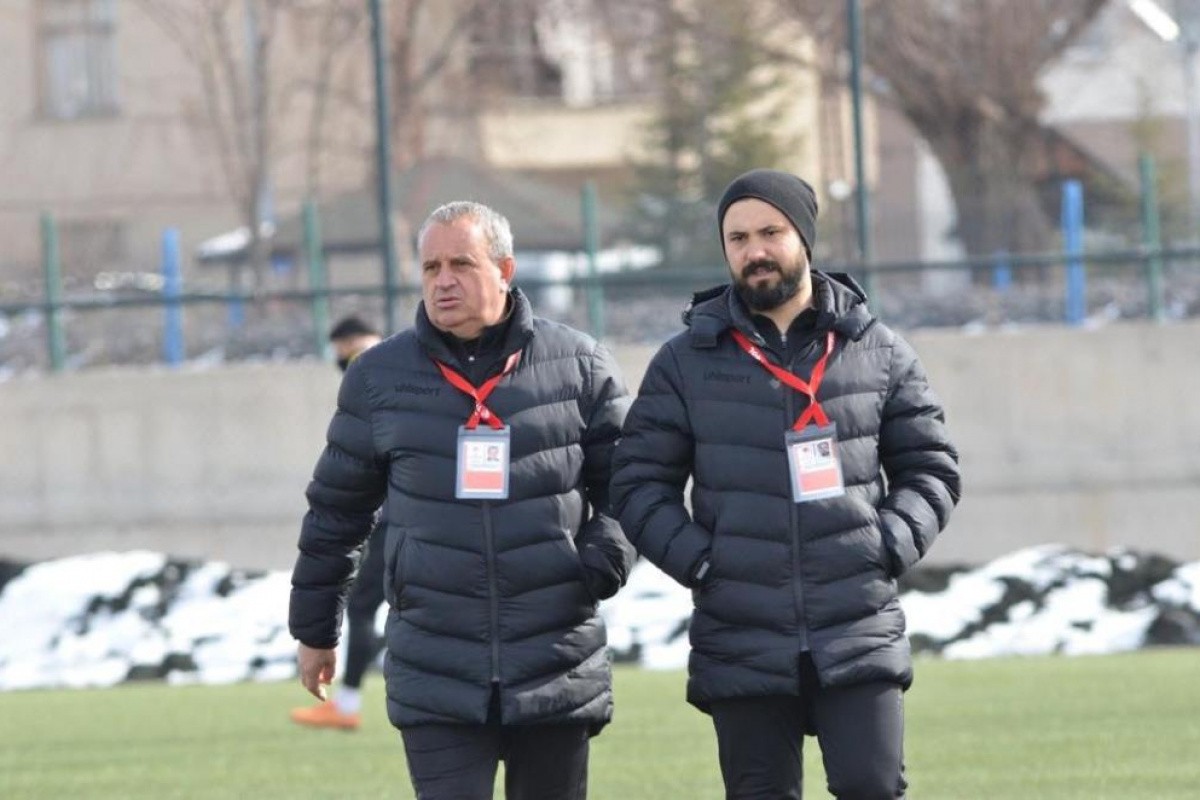 Kayserigücü'nde Teknik Direktör Münir Yıldırım ile yollar ayrıldı