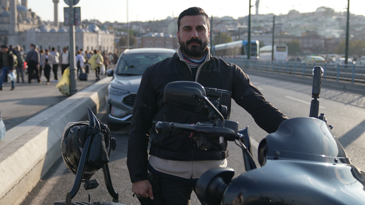 Kayserili gurbetçi Umre için Hollanda’dan motosikletle Arabistan’a gitti: Allah’a teslim olup yola koyuldu!