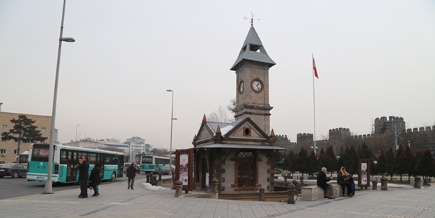Kayseri'nin nadide eserlerinden: Saat Kulesi