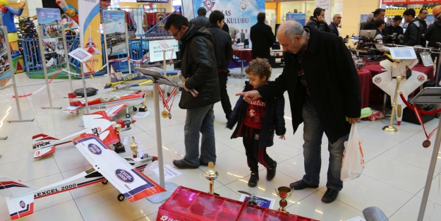 Kayseripark’ta model uçak günleri