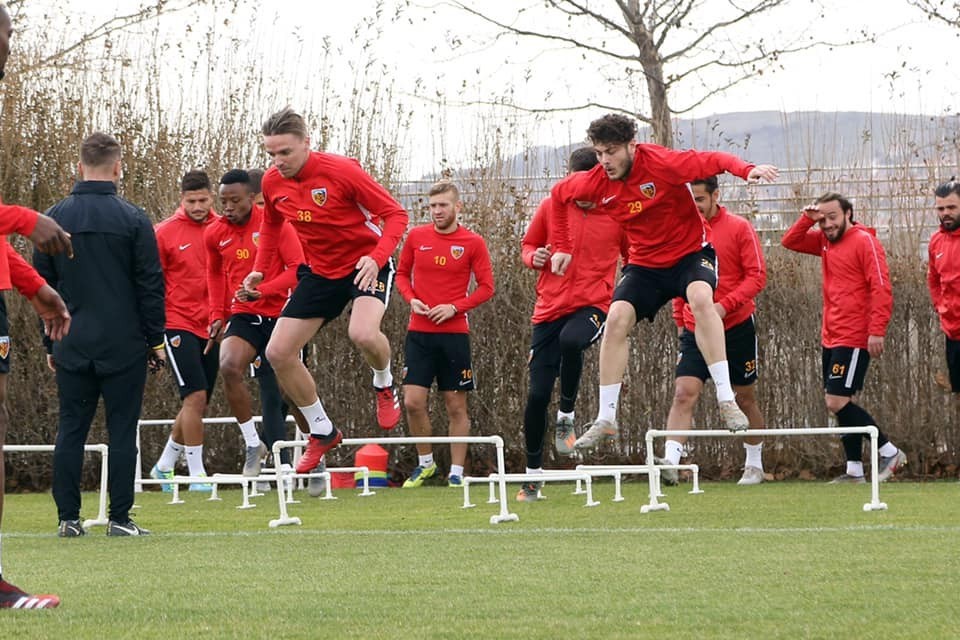 Kayserispor 3 puan için gitti 