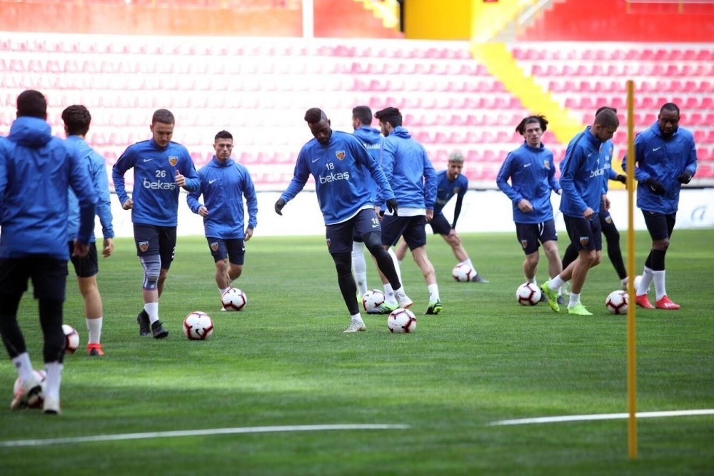 Kayserispor 5 eksikle Sivas’a gidiyor 