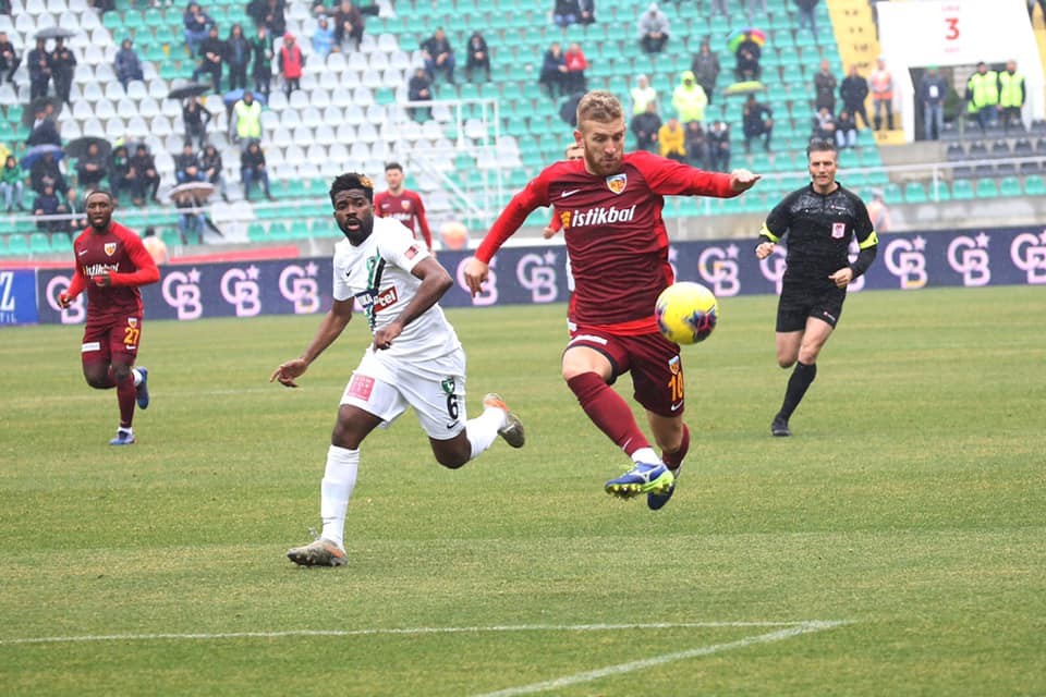 Kayserispor 8 hafta sonra kazandı 