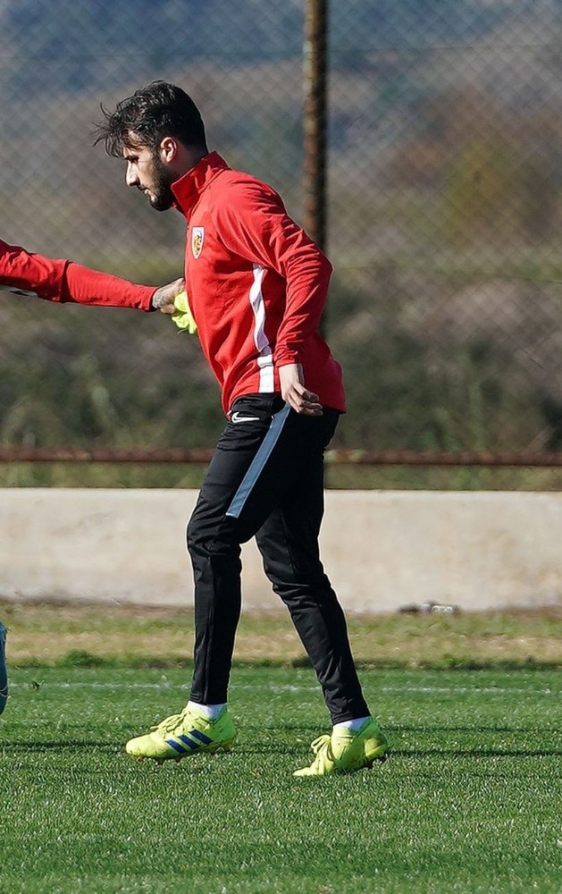 Kayserispor, Enver ve Zoran ile anlaştı 