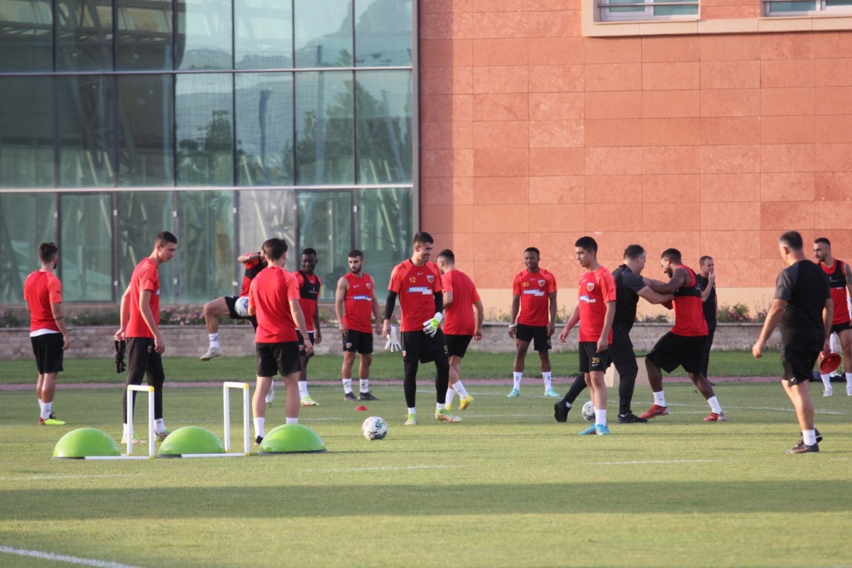 Kayserispor, Fenerbahçe maçına hazırlanıyor