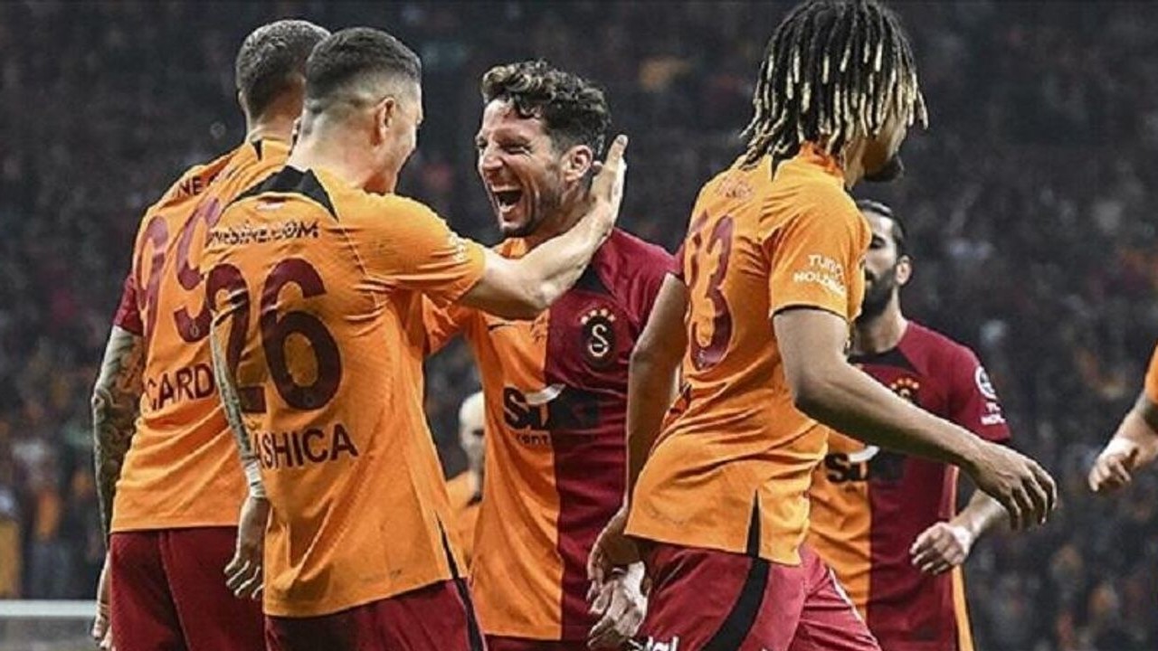 Galatasaray Kayserispor deplasmanını rahat geçti