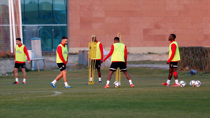 Kayserispor, Göztepe maçına galibiyet parolasıyla hazırlanıyor