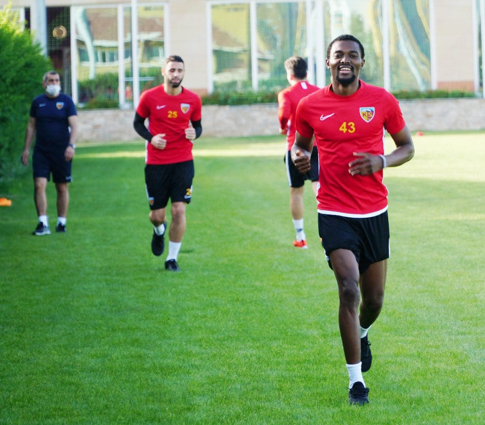 Kayserispor, hazırlıklarını sürdürdü 
