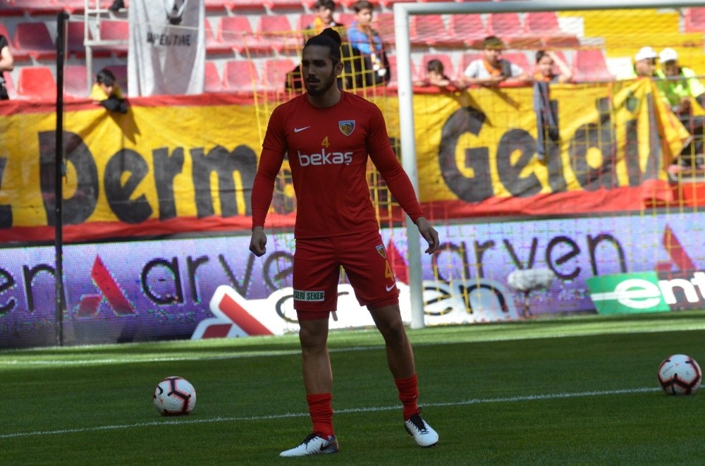 Kayserispor Levent’e lisans çıkardı 