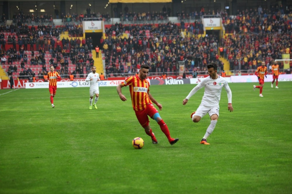 Kayserispor Manisa’da kaybetmiyor 