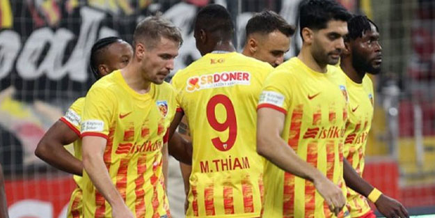 Kayserispor, Samsunspor'u 2-1 mağlup etti