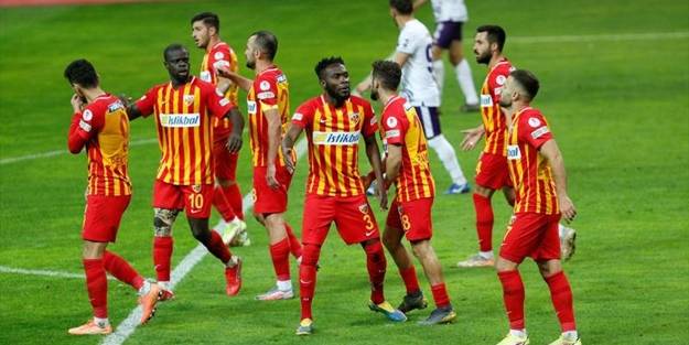 Kayserispor uzatmalarda turladı!