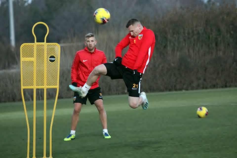 Kayserispor’da yeni transferlerin forma numaraları belli oldu 