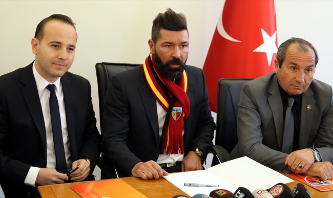 Kayserispor'da Hakan Kutlu dönemi resmen başladı