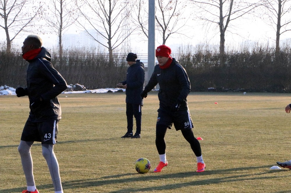 Kayserispor’da Konyaspor mesaisi sürüyor 